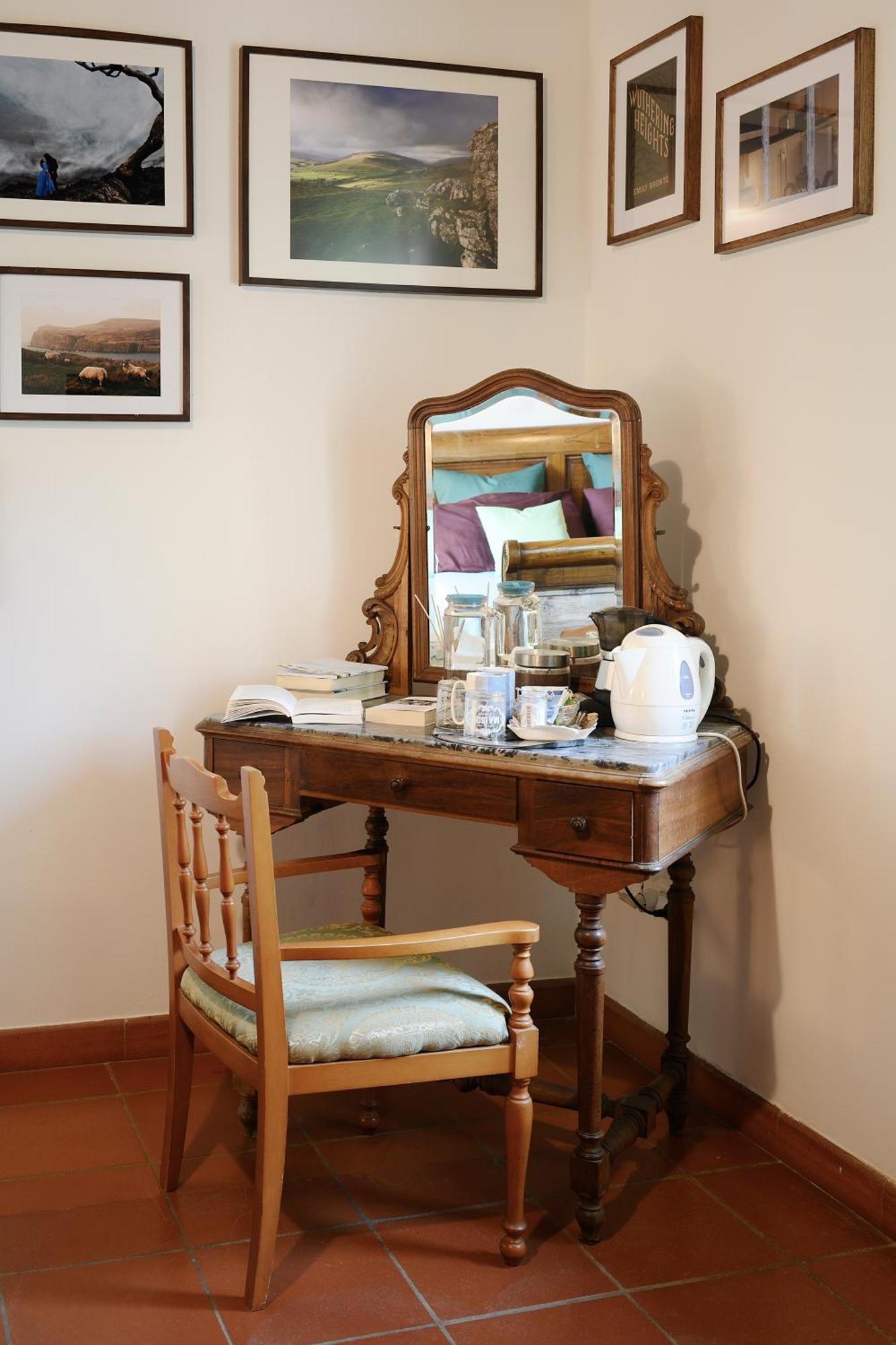 Mercatello  B&B Il Bed And Bookfast מראה חיצוני תמונה
