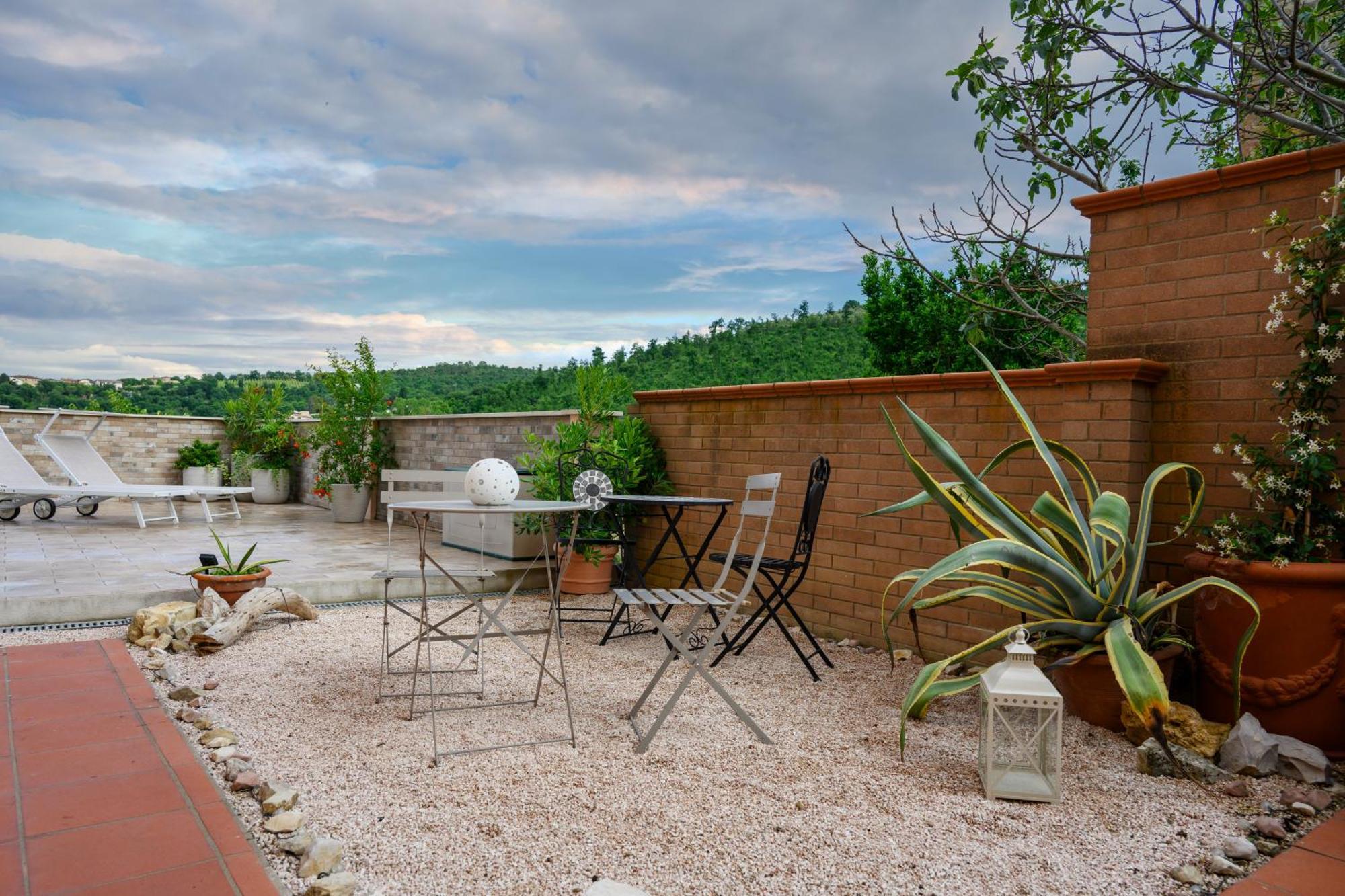 Mercatello  B&B Il Bed And Bookfast מראה חיצוני תמונה